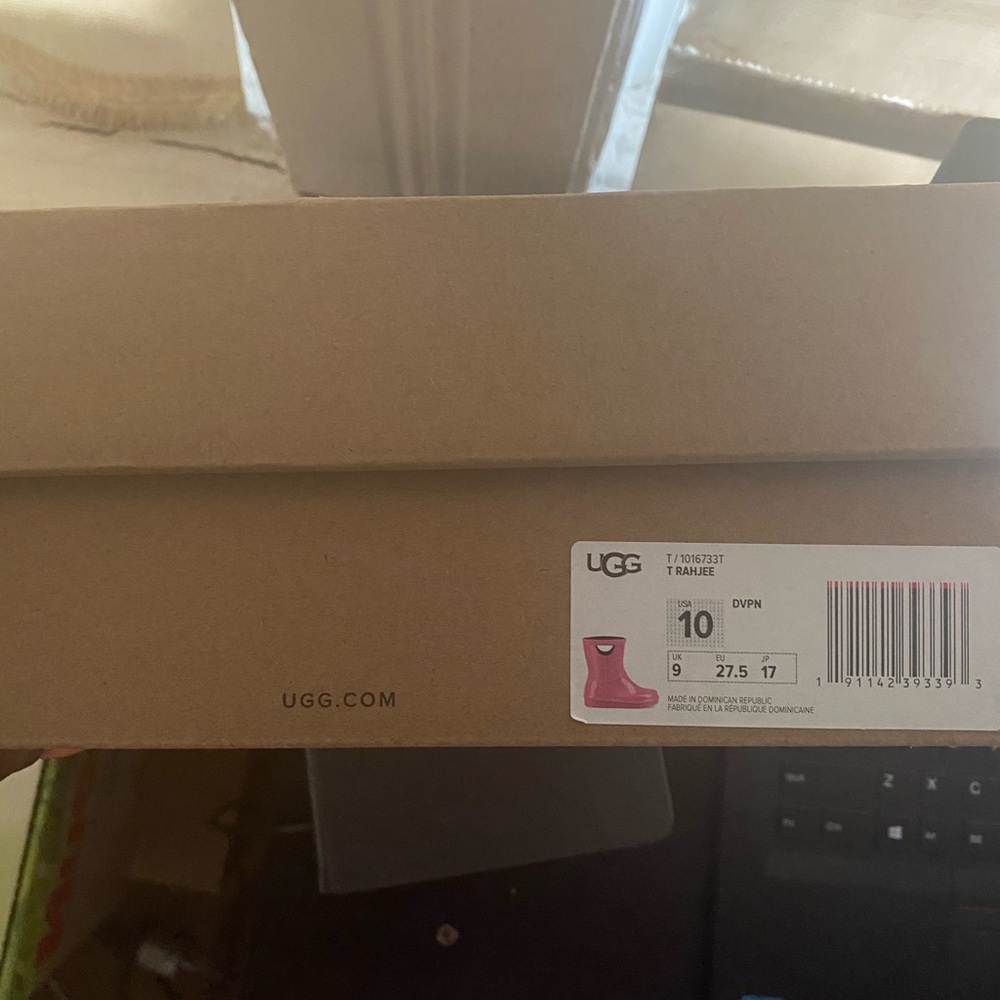 UGG Rahjee toddler boots